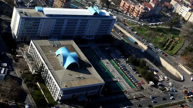 CHP'li Belediyelere Yolsuzluk Operasyonu: 47 Gözaltı